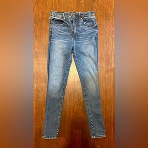 Abercrombie & Fitch Women's Ultra High Rise Super Skinny Jeans